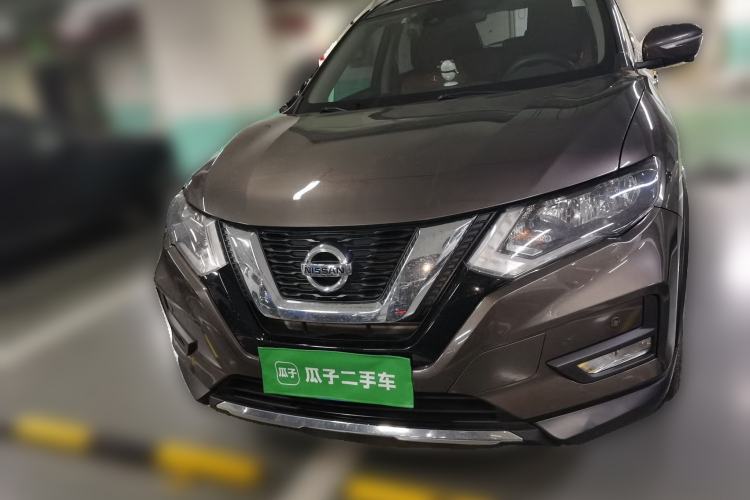 Used Nissan X-Trail 2017 2.5L CVT Luxury Edition 4WD Front