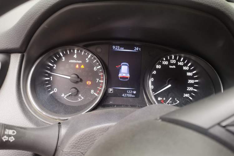 Used Nissan X-Trail 2017 2.0L CVT Comfort Edition 2WD Instrument Cluster