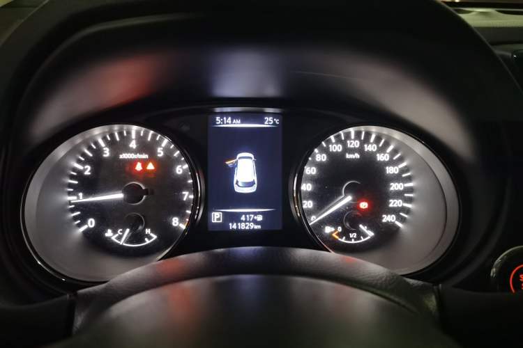 Used Nissan X-Trail 2017 2.5L CVT Luxury Edition 4WD Instrument Cluster