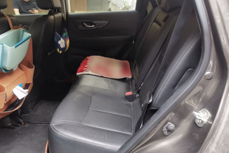 Used Nissan X-Trail 2017 2.0L CVT Comfort Edition 2WD Left Rear Seat