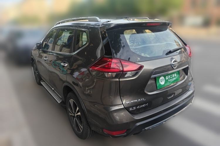 Used Nissan X-Trail 2017 2.5L CVT Luxury Edition 4WD Rear Left 45 Deg