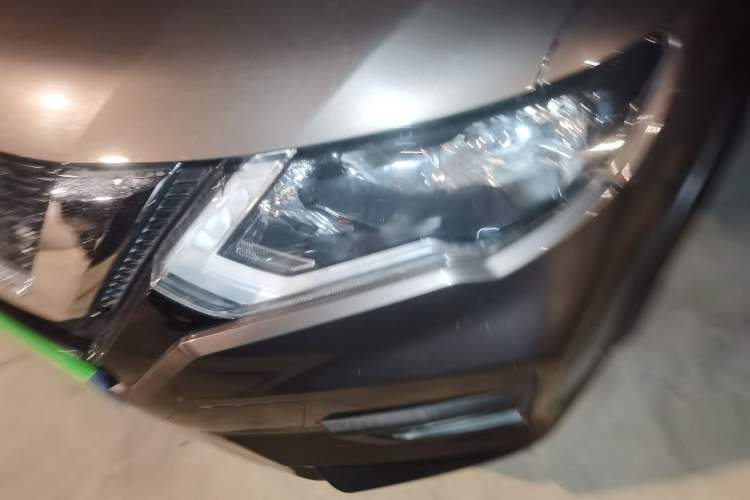 Used Nissan X-Trail 2017 2.0L CVT Comfort Edition 2WD Left Front Headlight