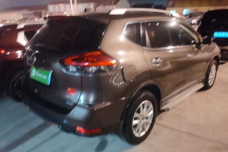 Used Nissan X-Trail 2017 2.0L CVT Comfort Edition 2WD Rear Right 45 Deg