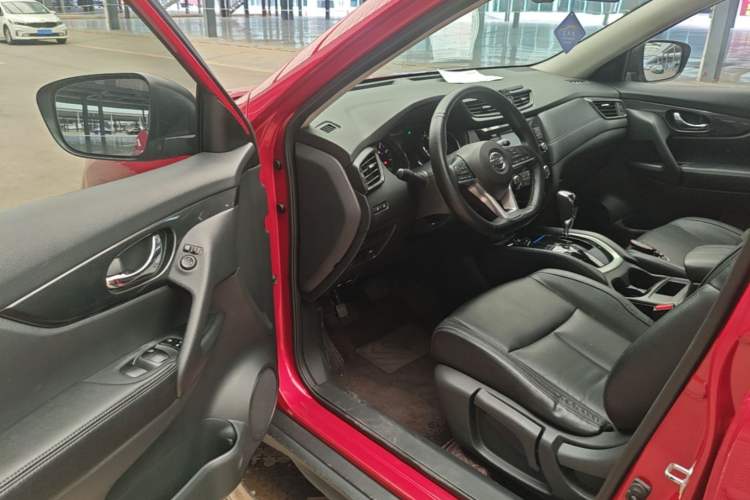 Used Nissan X-Trail 2017 2.0L CVT Comfort Edition 2WD Driver Seat