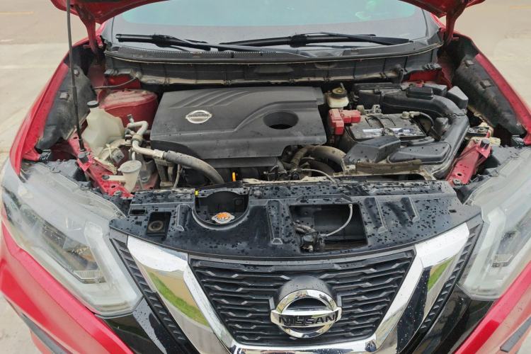 Used Nissan X-Trail 2017 2.0L CVT Comfort Edition 2WD Engine Bay