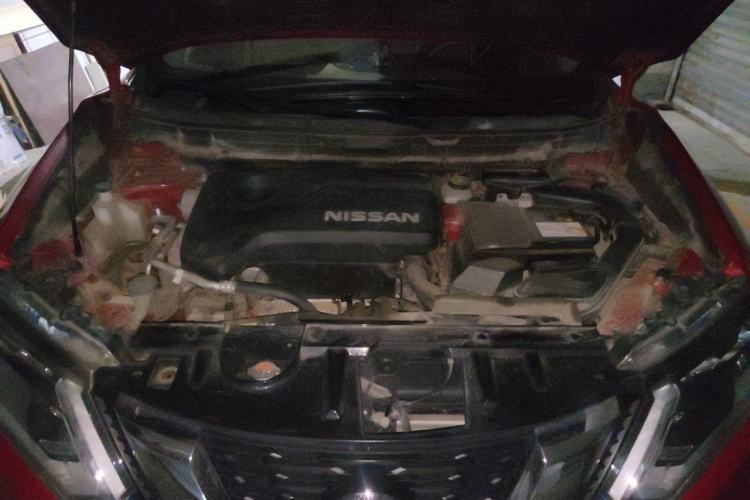 Used Nissan X-Trail 2017 2.5L CVT Luxury Edition 4WD Engine Bay
