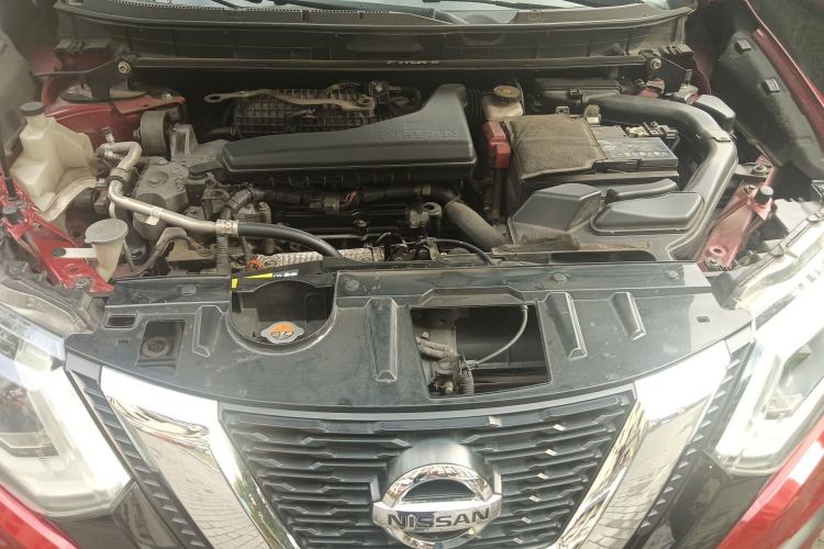 Used Nissan X-Trail 2017 2.5L CVT Luxury Edition 4WD Engine Bay