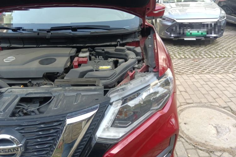 Used Nissan X-Trail 2017 2.0L CVT Comfort Edition 2WD Engine Bay Left