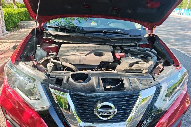 Used Nissan X-Trail 2017 2.0L CVT Comfort Edition 2WD Engine Bay