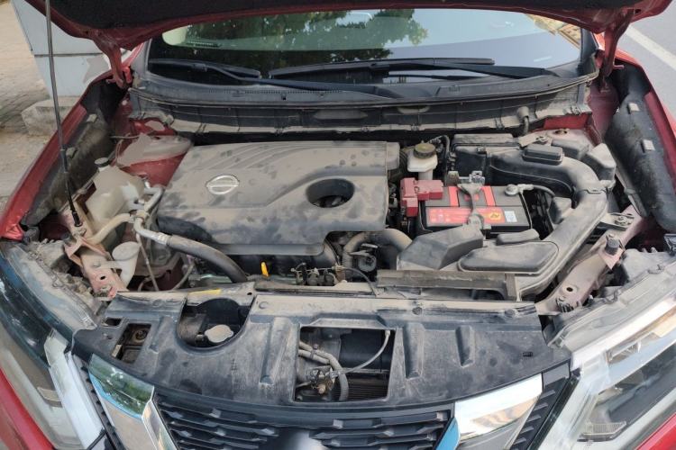 Used Nissan X-Trail 2017 2.0L CVT Comfort Edition 2WD Engine Bay