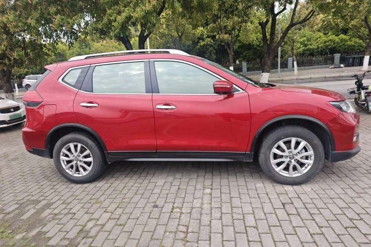 Used Nissan X-Trail 2017 2.0L CVT Comfort Edition 2WD Exterior 2