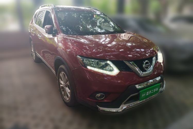 Used Nissan X-Trail 2017 2.0L CVT Comfort Edition 2WD Front Right 45 Deg