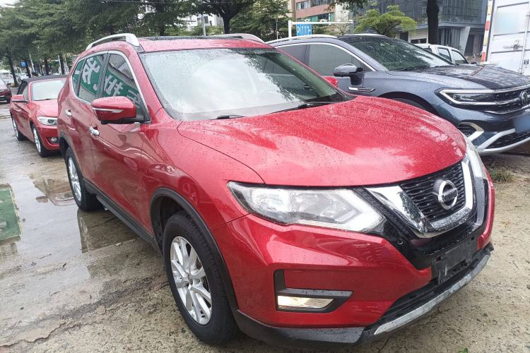 Used Nissan X-Trail 2017 2.0L CVT Comfort Edition 2WD Front Right 45 Deg