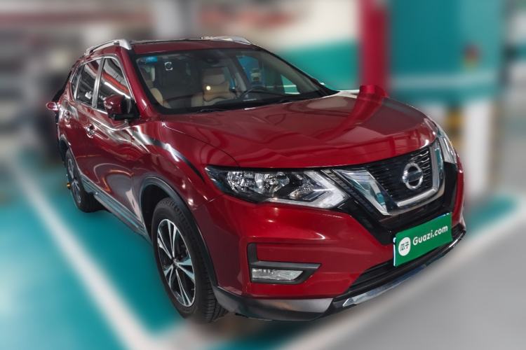 Used Nissan X-Trail 2017 2.5L CVT Luxury Edition 4WD Front Right 45 Deg