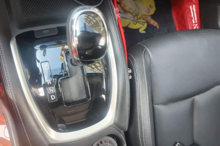 Used Nissan X-Trail 2017 2.0L CVT 7-Seater Comfort Edition 2WD Gear Lever