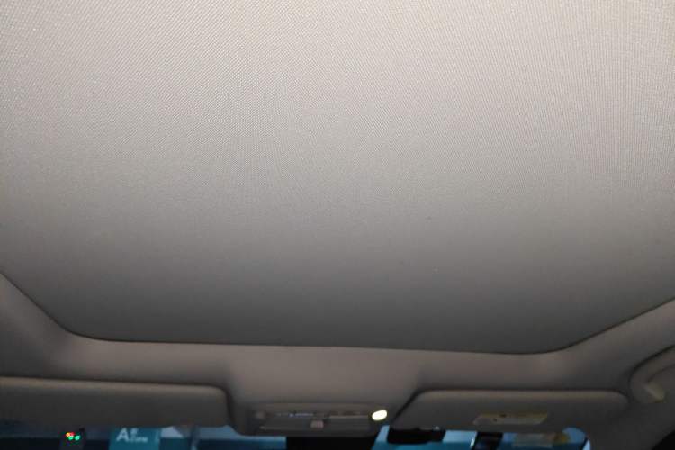 Used Nissan X-Trail 2017 2.5L CVT Luxury Edition 4WD Headliner