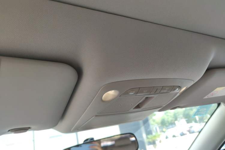 Used Nissan X-Trail 2017 2.0L CVT Comfort Edition 2WD Headliner