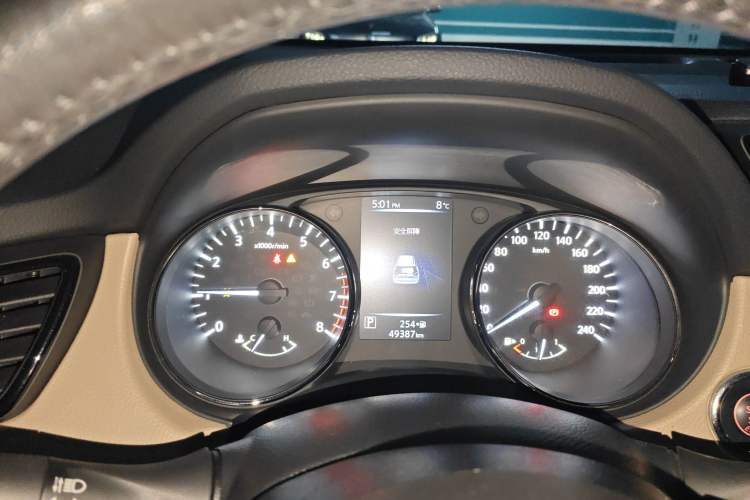 Used Nissan X-Trail 2017 2.5L CVT Luxury Edition 4WD Instrument Cluster