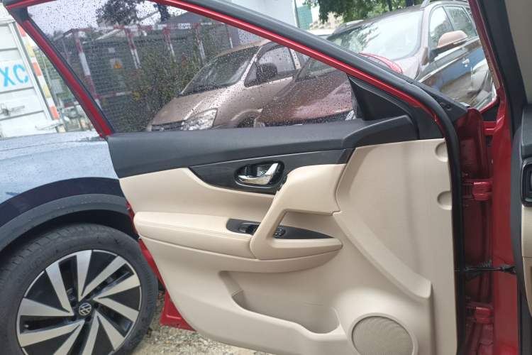 Used Nissan X-Trail 2017 2.0L CVT Comfort Edition 2WD Left Front Door Interior