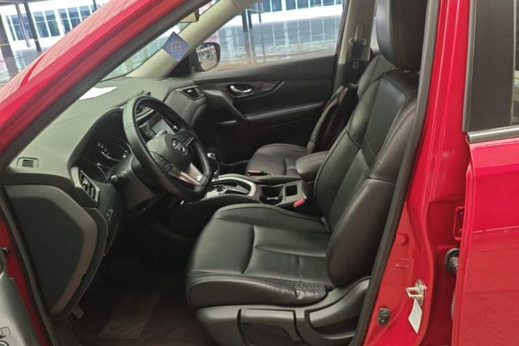 Used Nissan X-Trail 2017 2.0L CVT Comfort Edition 2WD Left Front Seat