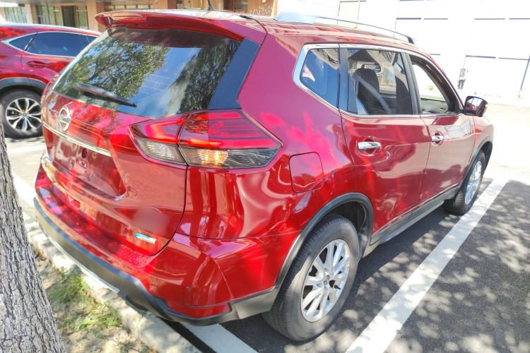 Used Nissan X-Trail 2017 2.0L CVT Comfort Edition 2WD Rear Right 45 Deg