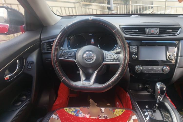 Used Nissan X-Trail 2017 2.0L CVT 7-Seater Comfort Edition 2WD Steering Wheel