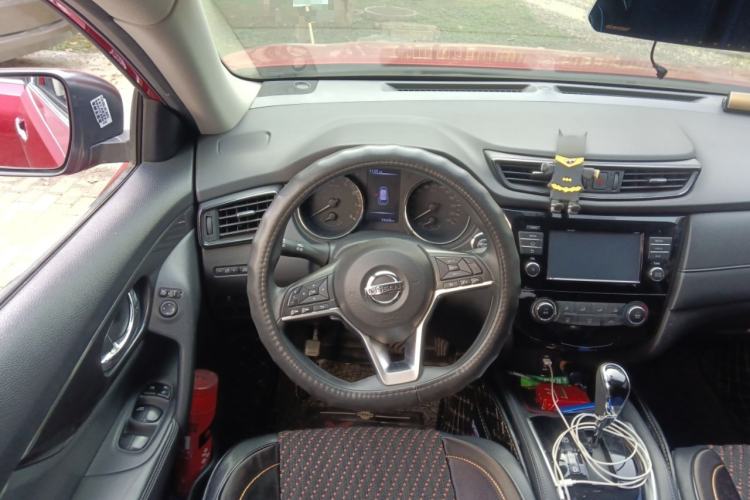 Used Nissan X-Trail 2017 2.0L CVT Comfort Edition 2WD Steering Wheel