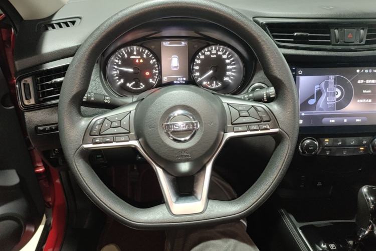 Used Nissan X-Trail 2017 2.0L CVT Comfort Edition 2WD Steering Wheel