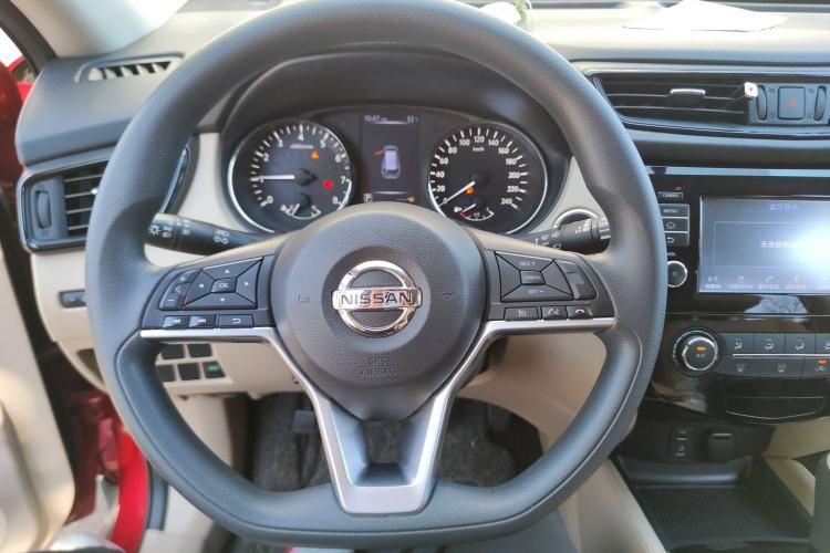 Used Nissan X-Trail 2017 2.0L CVT Comfort Edition 2WD Steering Wheel