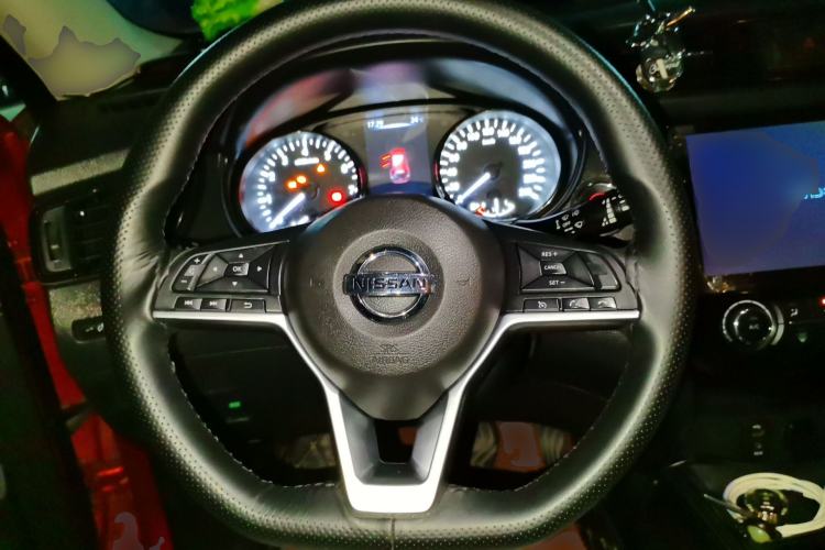 Used Nissan X-Trail 2017 2.0L CVT Comfort Edition 2WD Steering Wheel