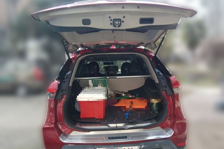 Used Nissan X-Trail 2017 2.0L CVT Comfort Edition 2WD Trunk