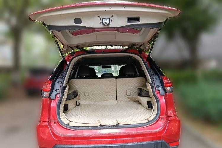 Used Nissan X-Trail 2017 2.0L CVT Comfort Edition 2WD Trunk