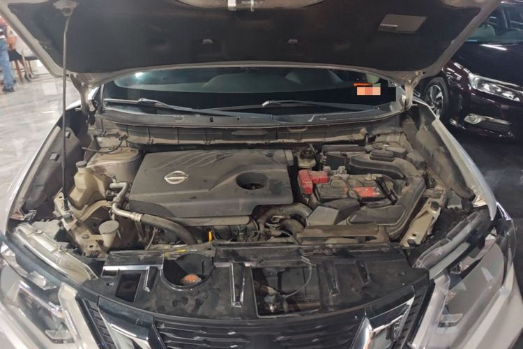Used Nissan X-Trail 2017 2.0L CVT Comfort Edition 2WD Engine Bay