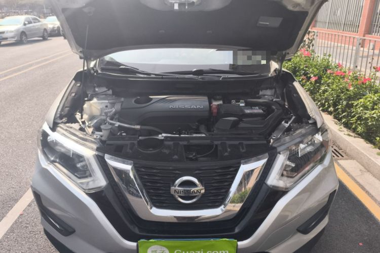 Used Nissan X-Trail 2017 2.5L CVT Luxury Edition 4WD Engine Bay