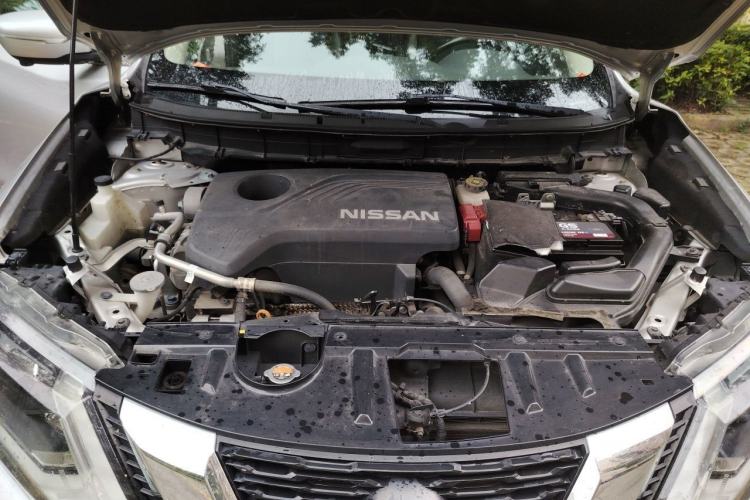 Used Nissan X-Trail 2017 2.5L CVT Luxury Edition 4WD Engine Bay