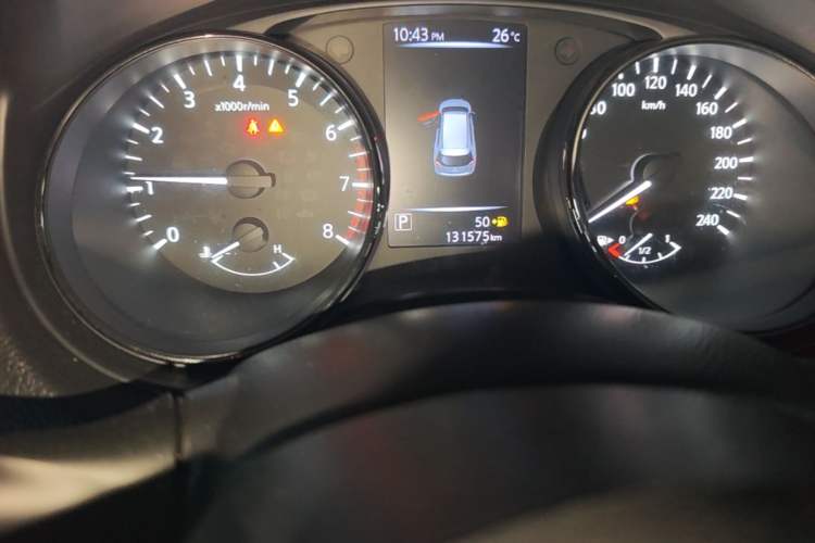 Used Nissan X-Trail 2017 2.0L CVT Comfort Edition 2WD Odometer Close Up