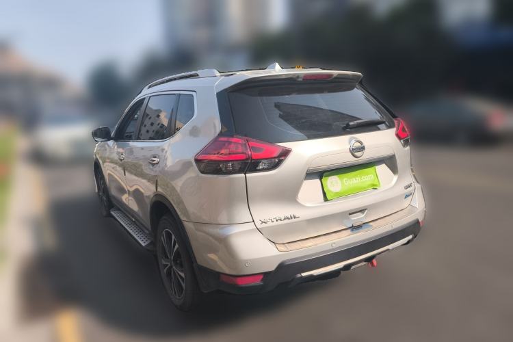 Used Nissan X-Trail 2017 2.5L CVT Luxury Edition 4WD Rear Left 45 Deg