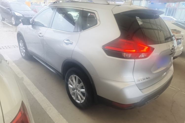 Used Nissan X-Trail 2017 2.0L CVT Comfort Edition 2WD Rear Left 45 Deg