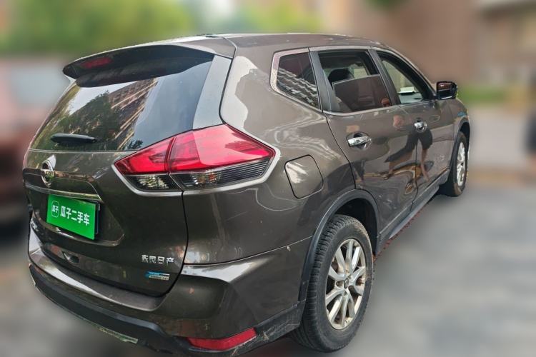 Used Nissan X-Trail 2017 2.0L CVT Comfort Edition 2WD Rear Right 45 Deg
