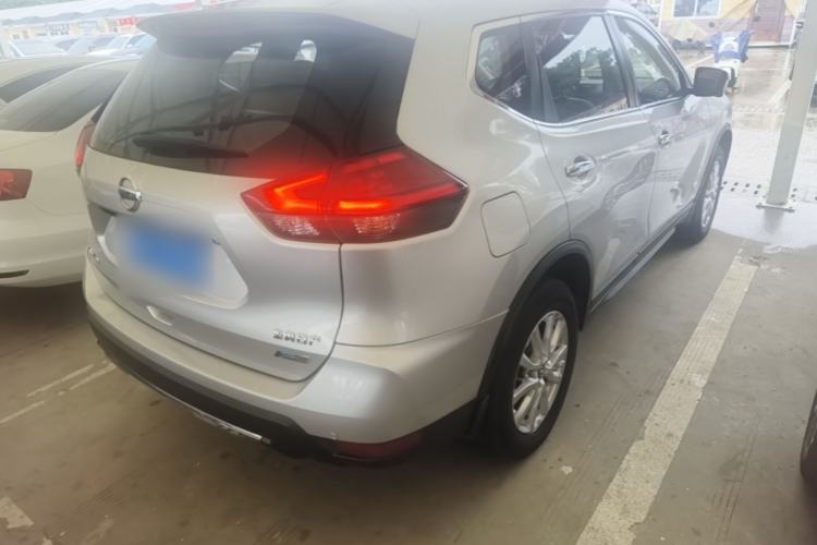 Used Nissan X-Trail 2017 2.0L CVT Comfort Edition 2WD Rear Right 45 Deg