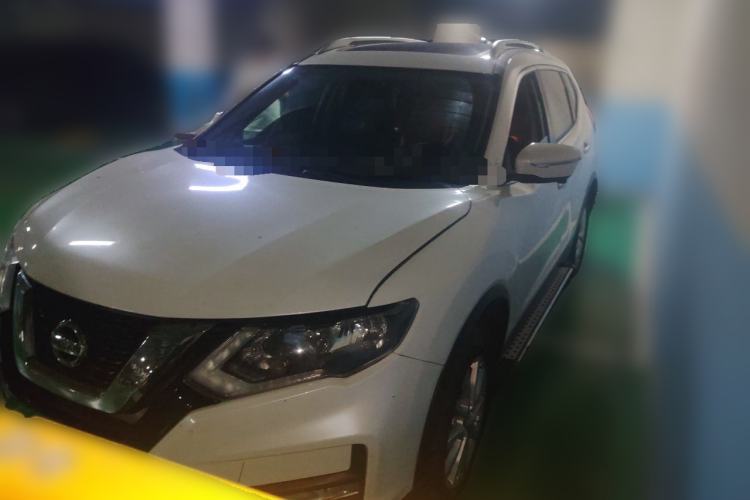 Used Nissan X-Trail 2017 2.0L CVT Comfort Edition 2WD Guazi used car, China used car export, Used car for sale, Used  cars, Cheapest cars for sale