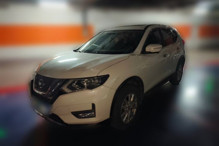 Used Nissan X-Trail 2017 2.0L CVT Comfort Edition 2WD Guazi used car, China used car export, Used car for sale, Used  cars, Cheapest cars for sale