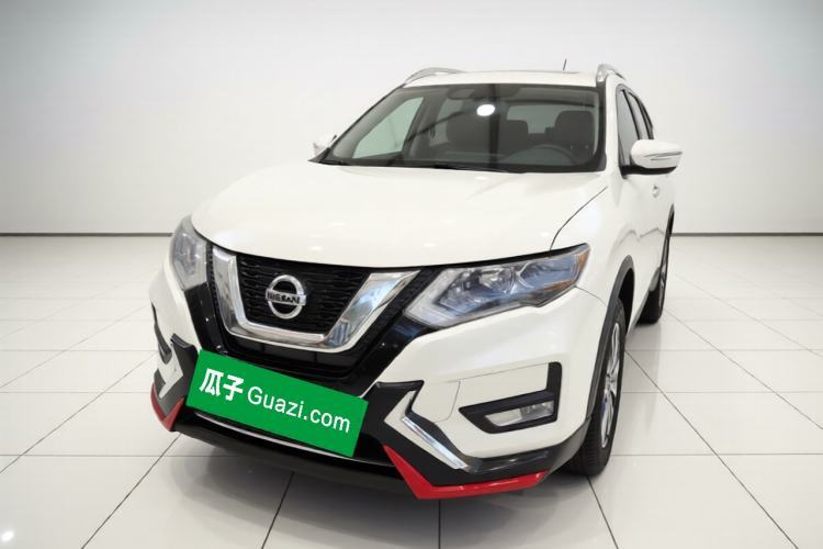 Nissan X-Trail 2017 2.0L CVT Comfort Edition 2WD с пробегом Guazi used car, China used car export, Used car for sale, Used cars, Cheapest cars for sale
