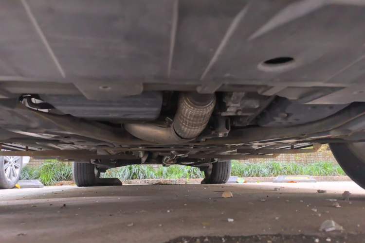 Used Nissan X-Trail 2017 2.5L CVT Luxury Edition 4WD Chassis Front