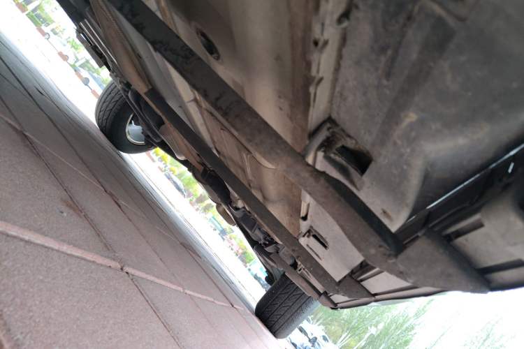 Used Nissan X-Trail 2017 2.5L CVT Luxury Edition 4WD Chassis Front Left