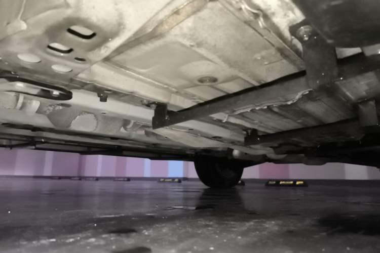 Used Nissan X-Trail 2017 2.0L CVT Comfort Edition 2WD Chassis Front Left