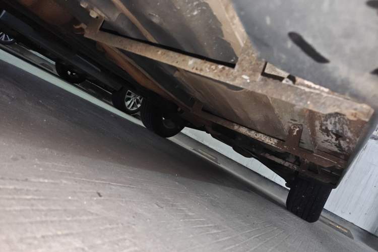 Used Nissan X-Trail 2017 2.0L CVT Comfort Edition 2WD Chassis Front Left