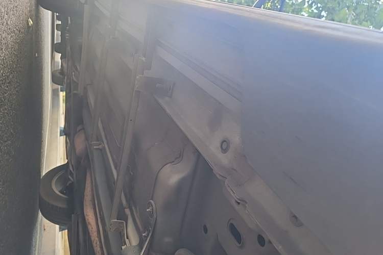 Used Nissan X-Trail 2017 2.5L CVT Leading Edition 4WD Chassis Rear Left