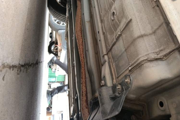 Used Nissan X-Trail 2017 2.0L CVT Comfort Edition 2WD Chassis Rear Left