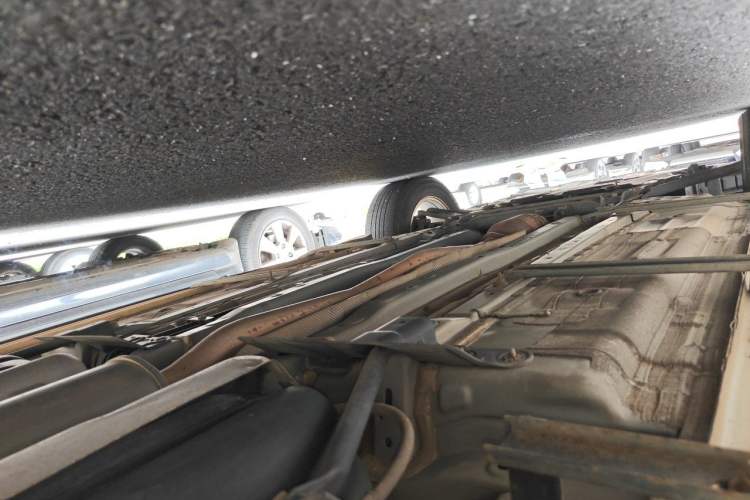 Used Nissan X-Trail 2017 2.0L CVT Comfort Edition 2WD Chassis Rear Left